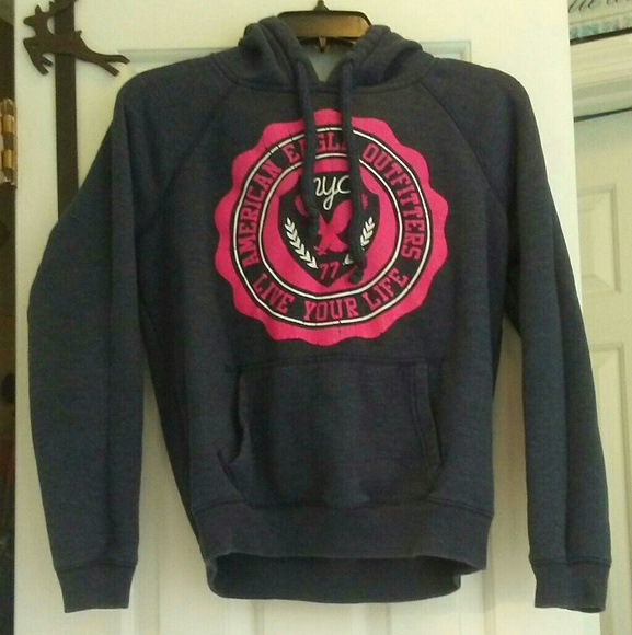 American Eagle Outfitters Tops - American eagle outfitters pink hoodie long sleeve
